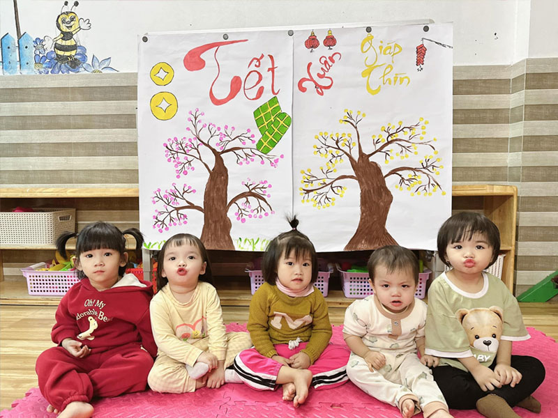 Mỹ thuật Montessori tại Trường Mầm non Smile Kids